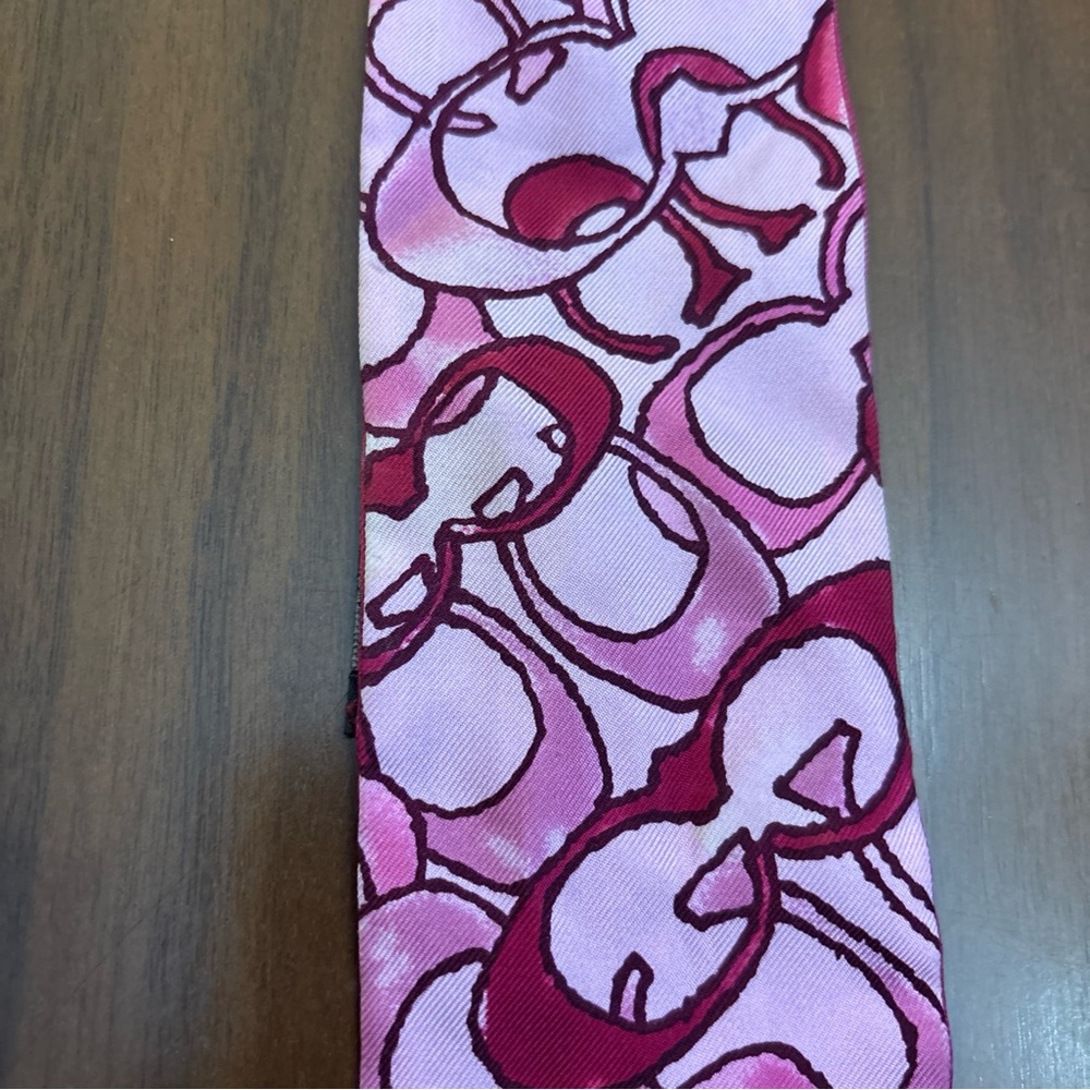 Coach Signature 100% Silk Skinny Pony Bag Scarf Vibrant Pink Monogram Y2K C Logo - Picture 5 of 8